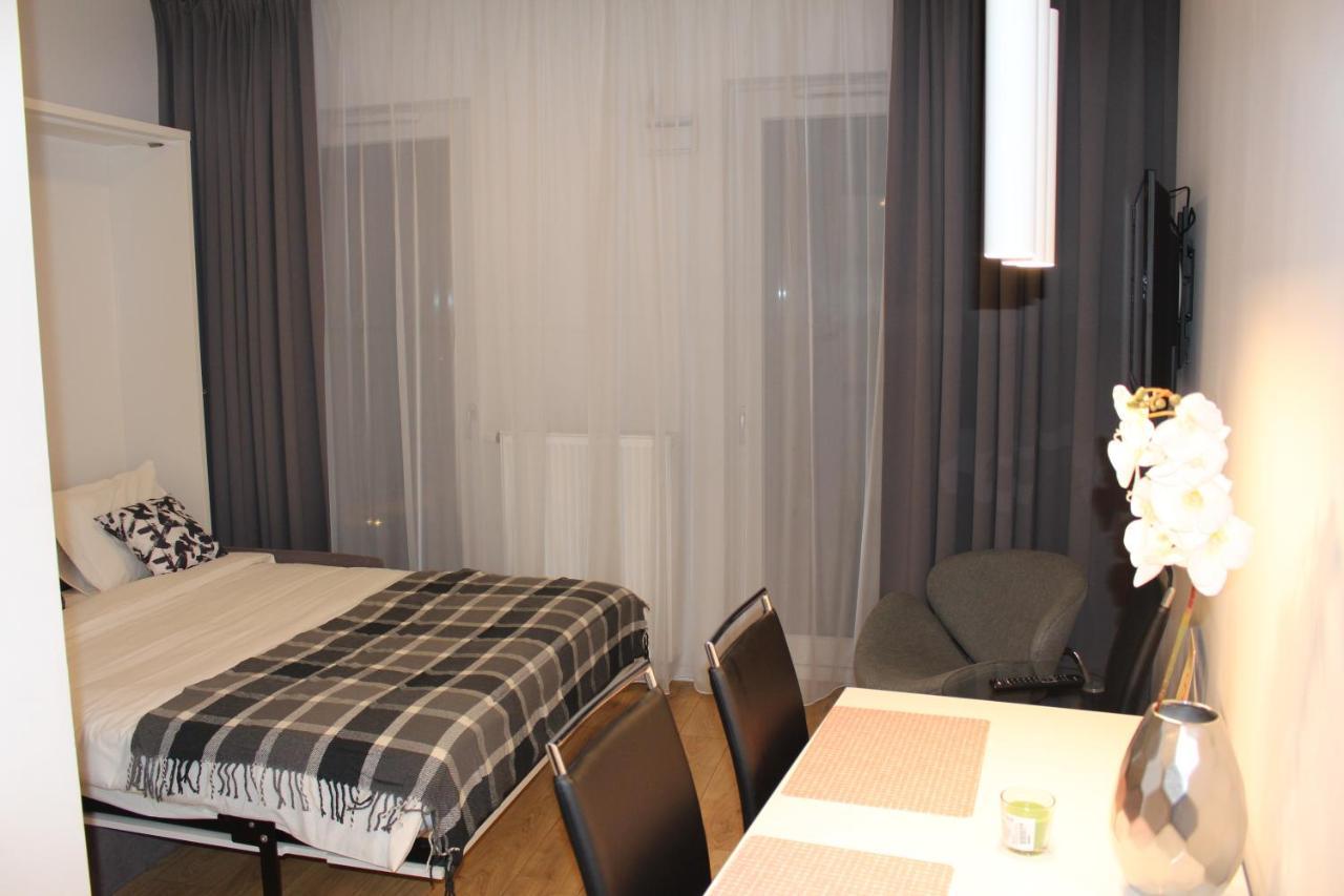 Warsaw Apartments Kasprzaka Street エクステリア 写真