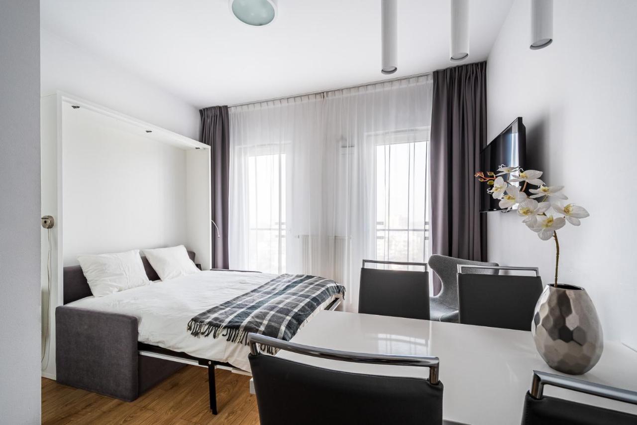Warsaw Apartments Kasprzaka Street エクステリア 写真
