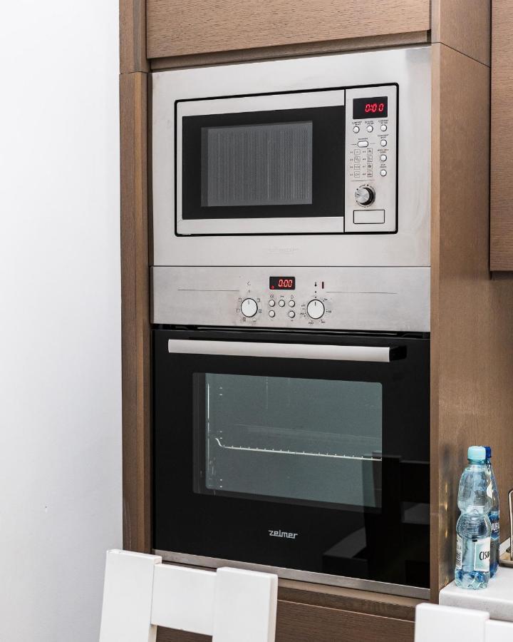 Warsaw Apartments Kasprzaka Street エクステリア 写真