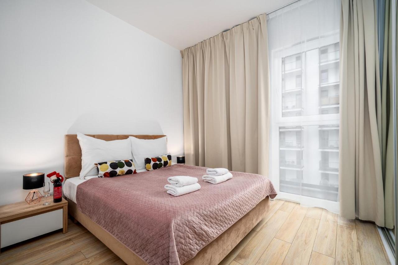 Warsaw Apartments Kasprzaka Street エクステリア 写真